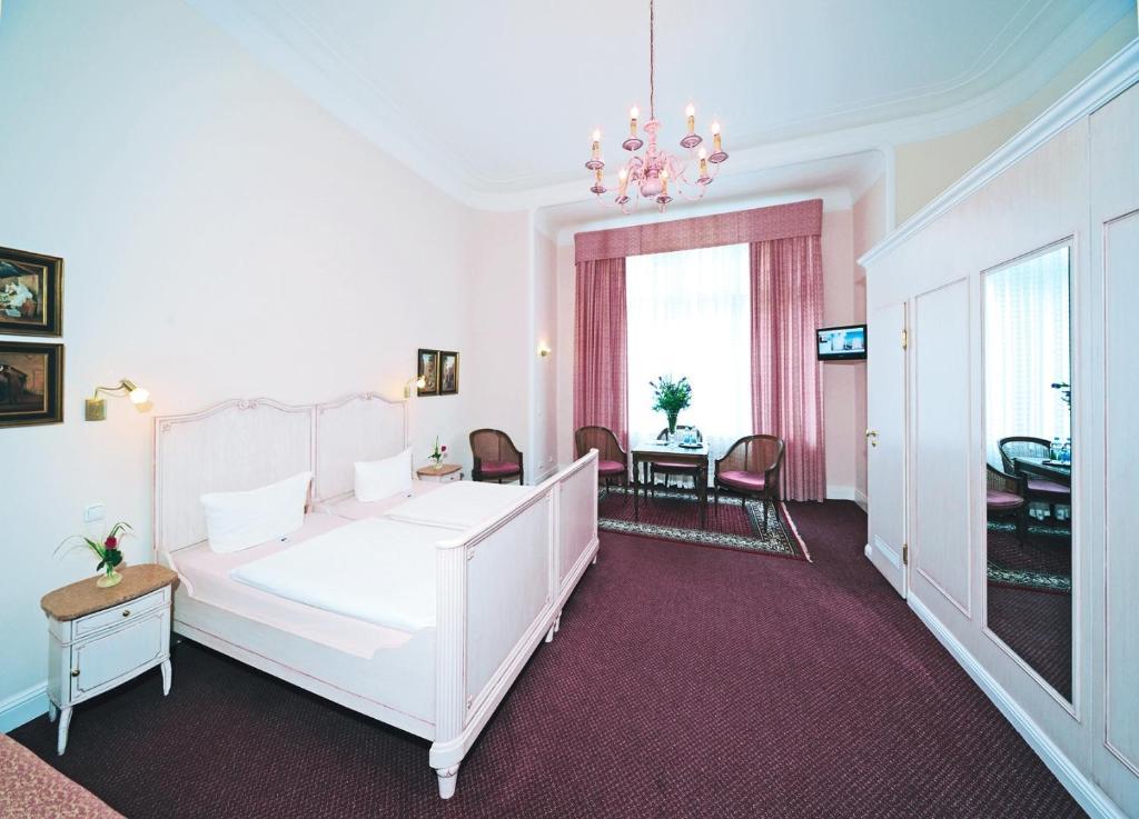Hotel Pension Fasanenhaus Berlim Quarto foto